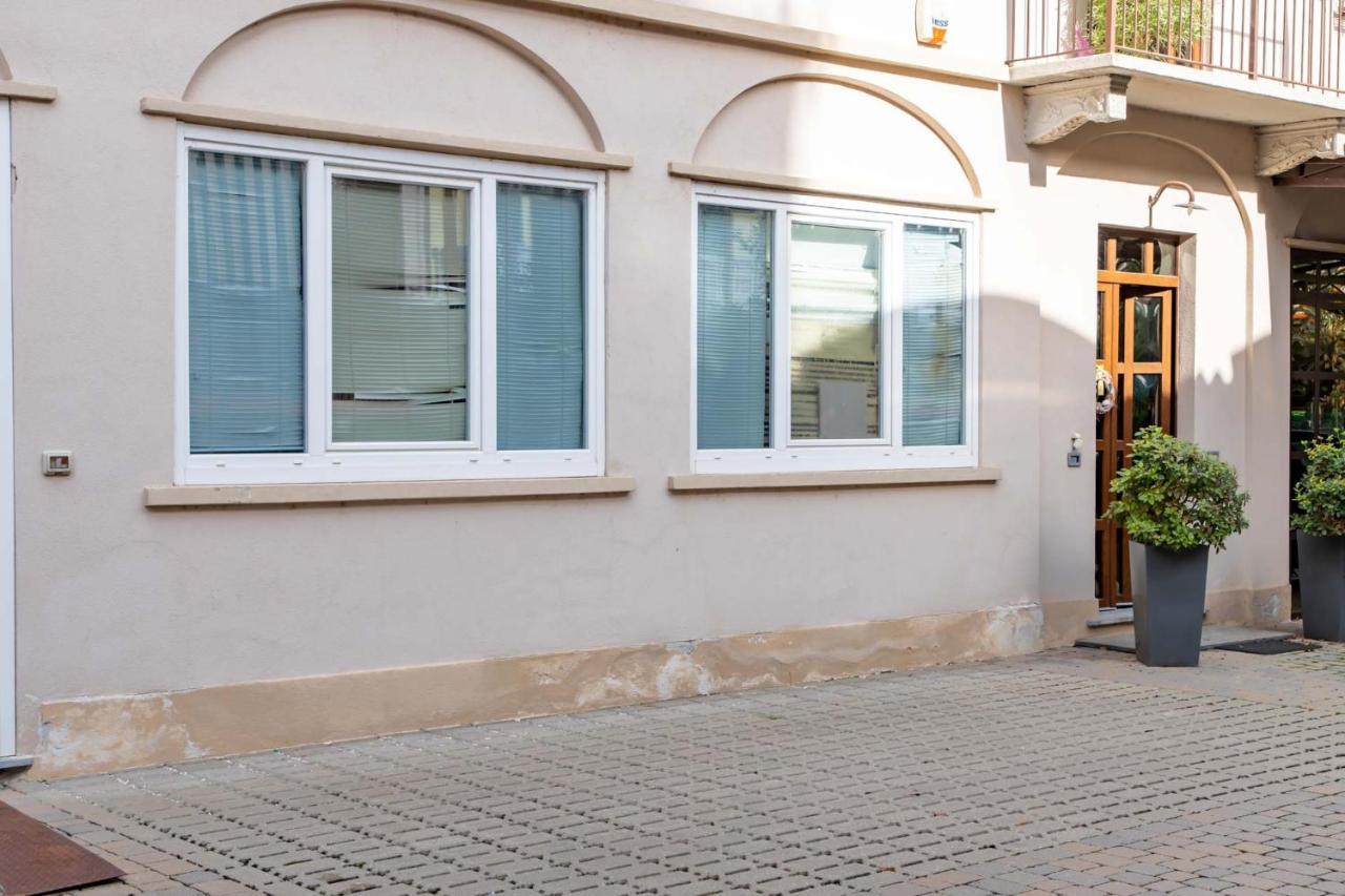 Appartamento Loft Marina Fossano Esterno foto
